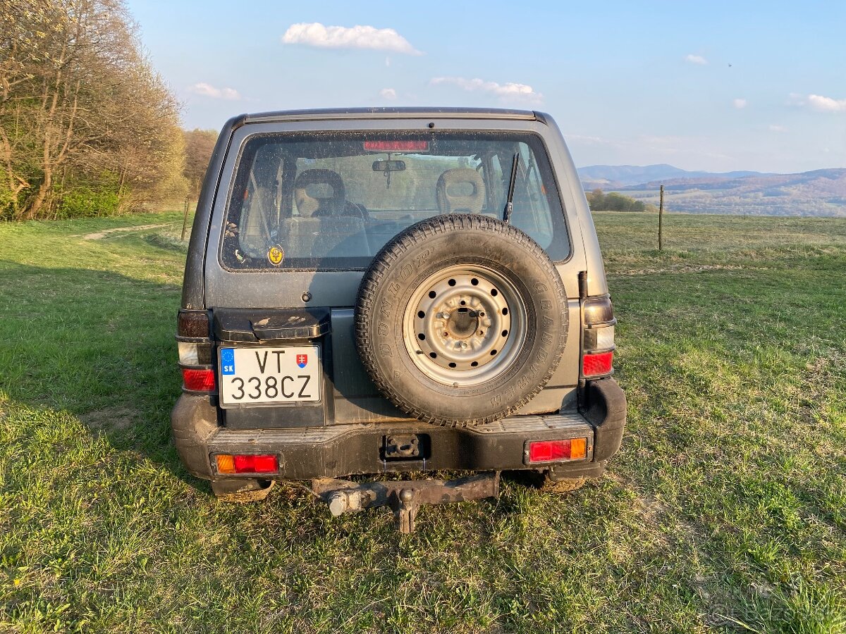 Mitsubishi pajero 2.5 - 4