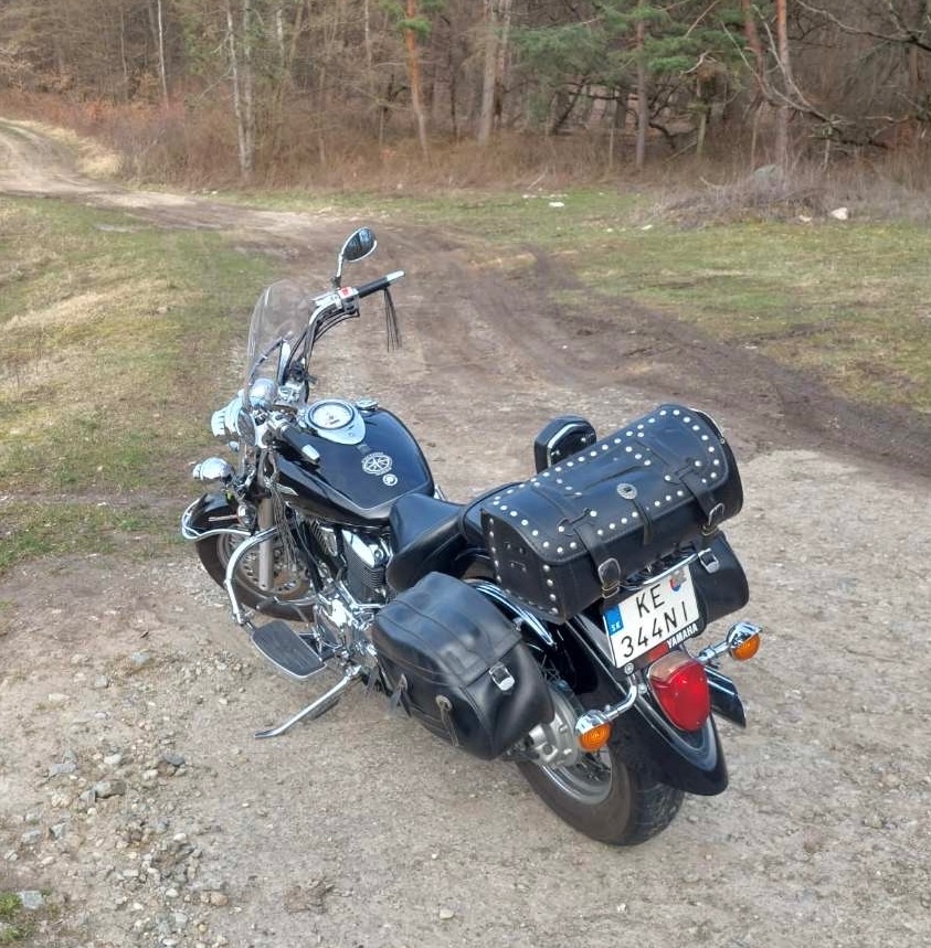 Yamaha DragStar 1100 XVS - 4
