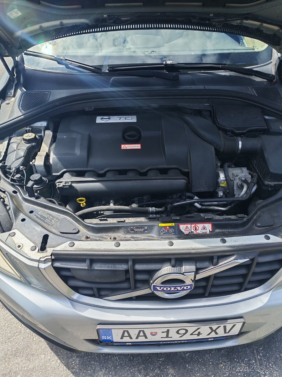 Volvo XC60 T6 210kw - 4
