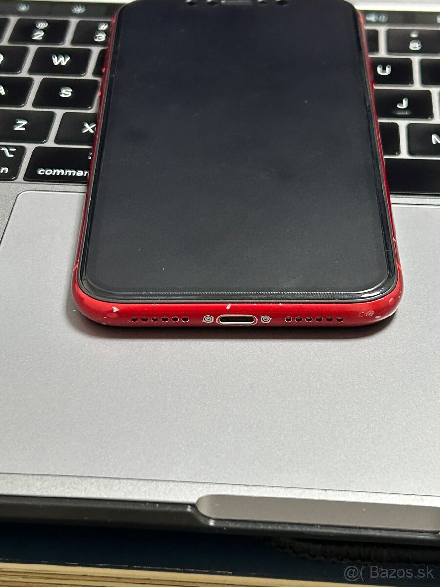 Apple iPhone XR 64GB Red - 4