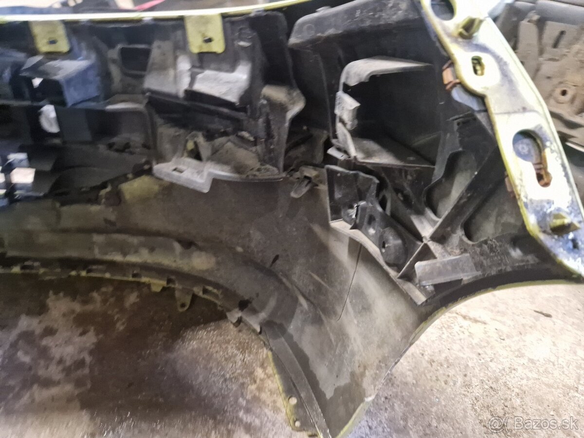 Predný nárazník Peugeot 207 - 4