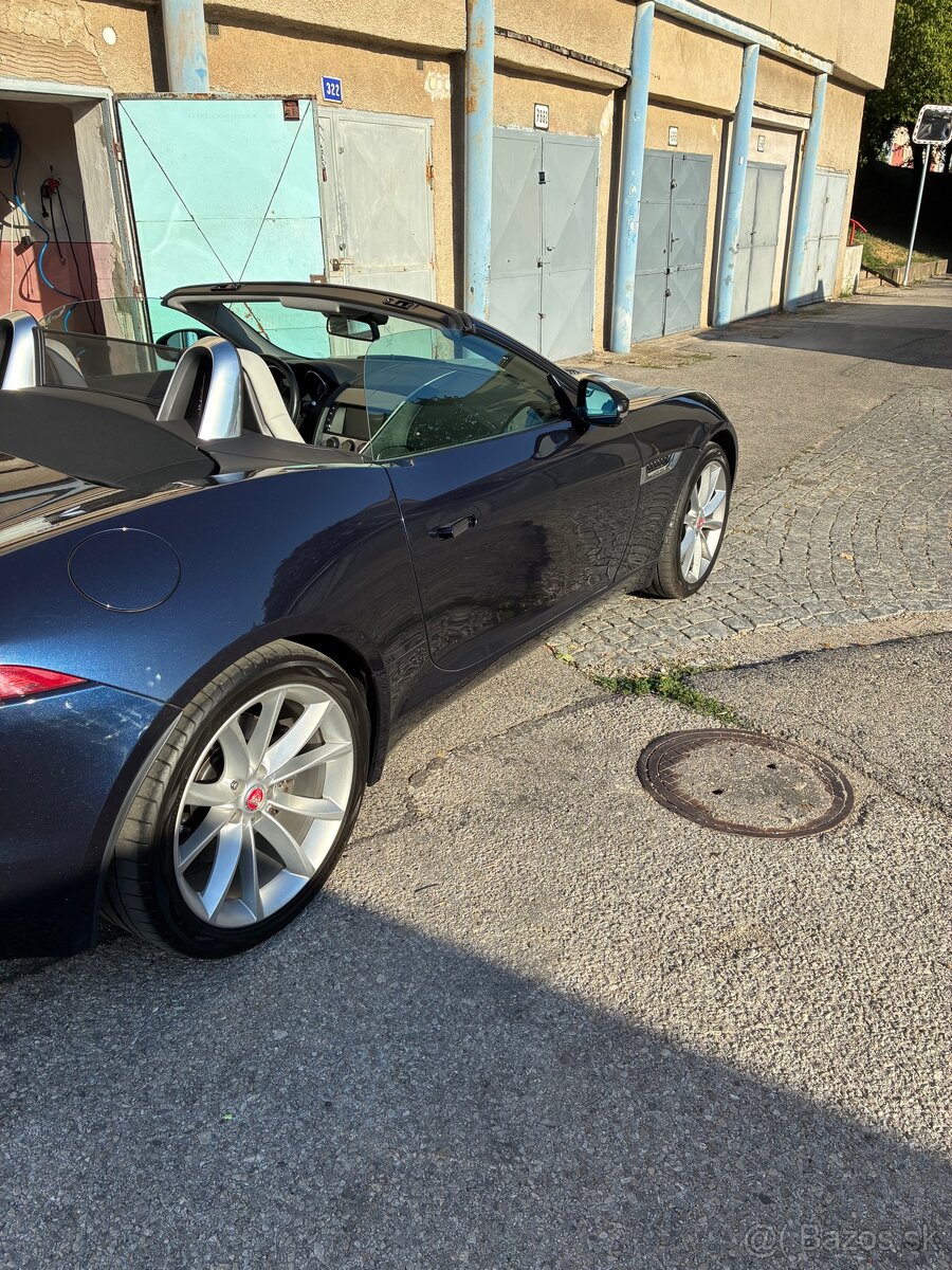 Jaguár F type convertible 3.0 v6 at - 4