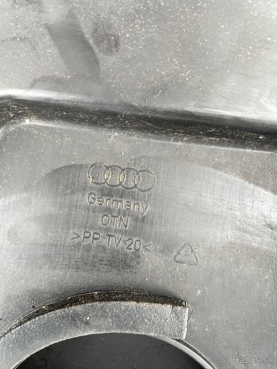 Audi a8 d3 plasty torpéda - 4