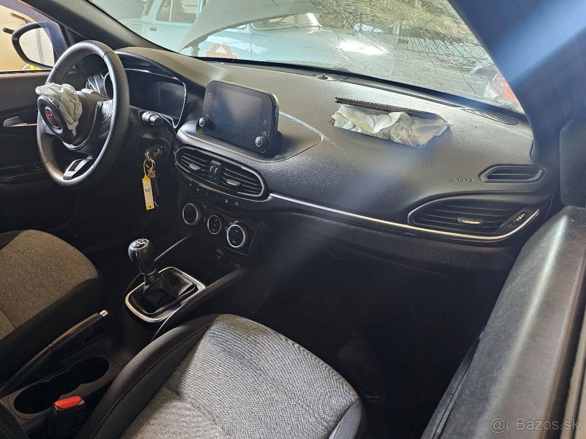 Fiat Tipo Coss 2021 - 4