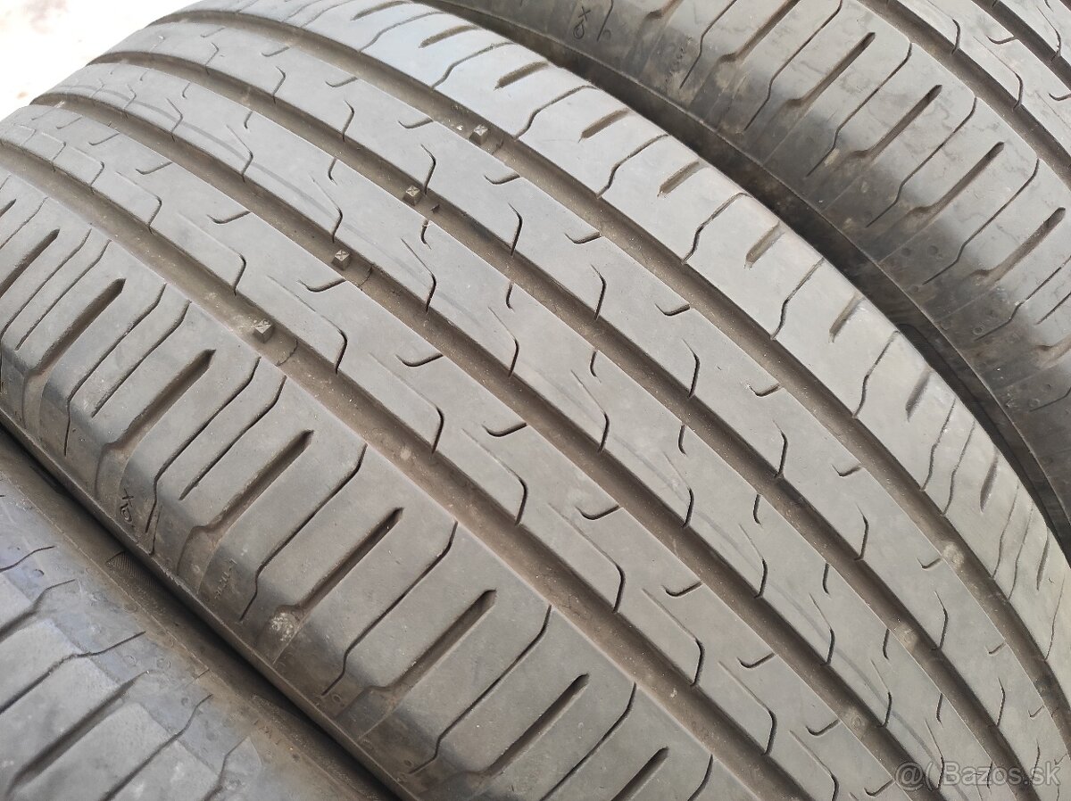 Letné pneu 205/55 R17 Continental 4ks - 4