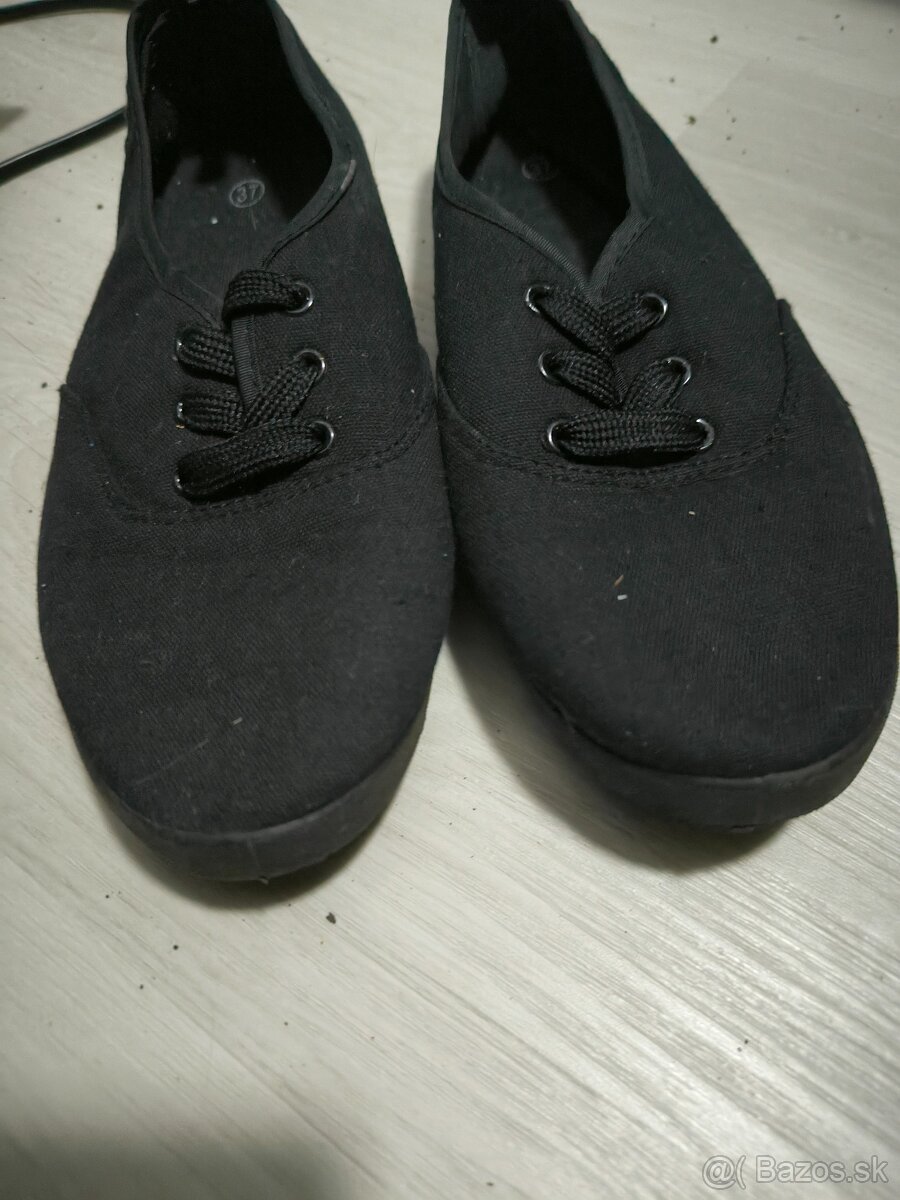 Nové plátené čierne letné tenisky veľkosť 37 symbolická 5 € - 4