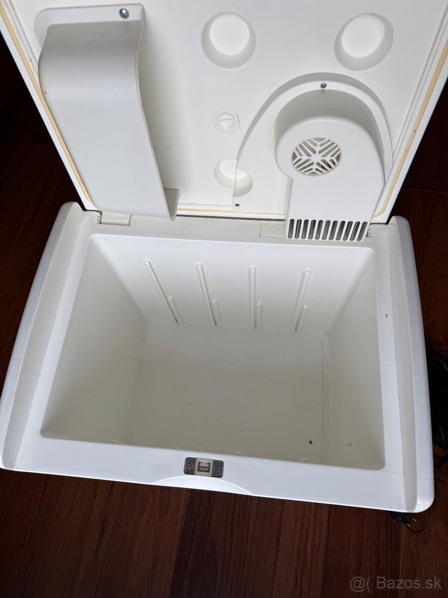 Prenosná autochladnička - 4