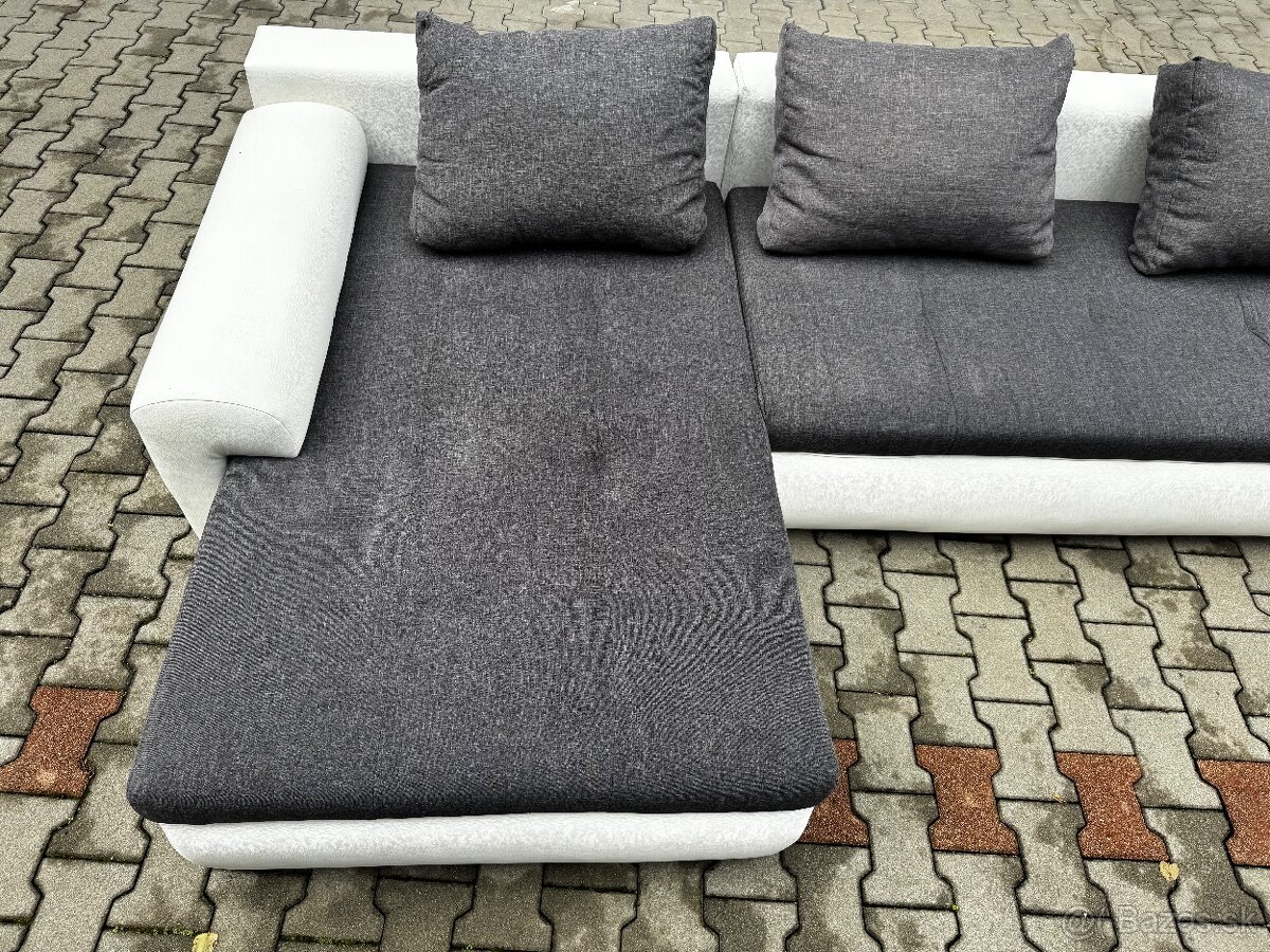 Predám sedaciu súpravu v tvare u - 4