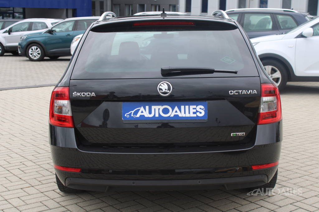 Škoda Octavia Combi 1,4 TGi 81 kW - 4