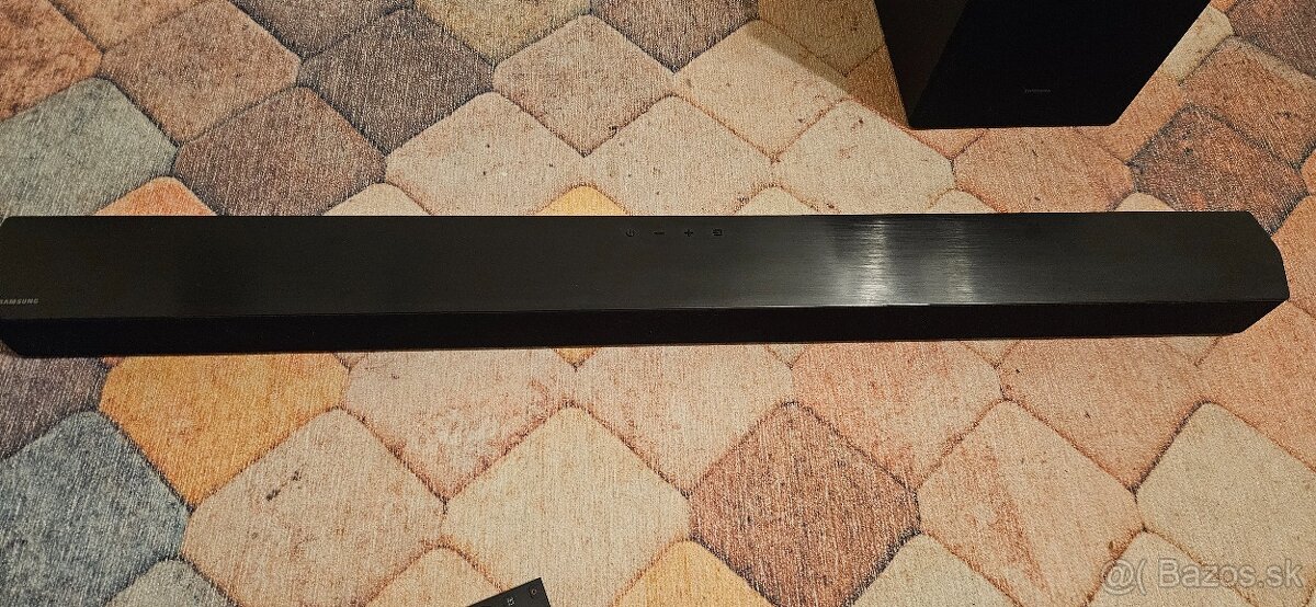 Samsung Soundbar - 4