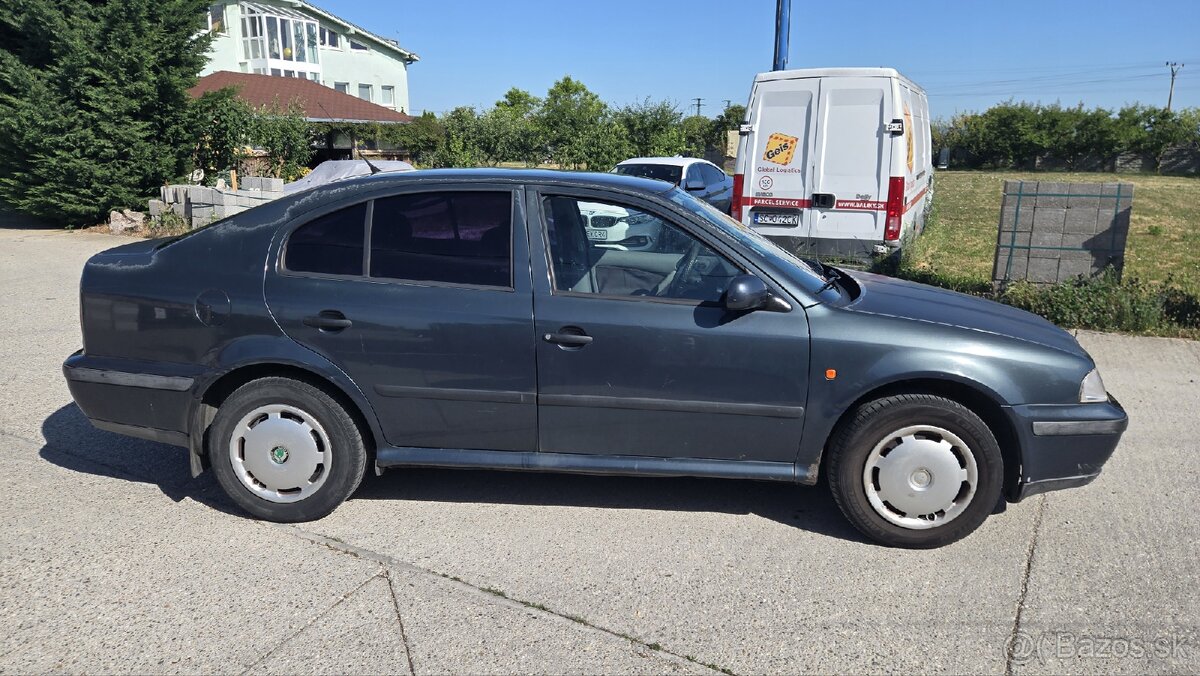 Skoda octavia 1- 1.6 benzin - 4