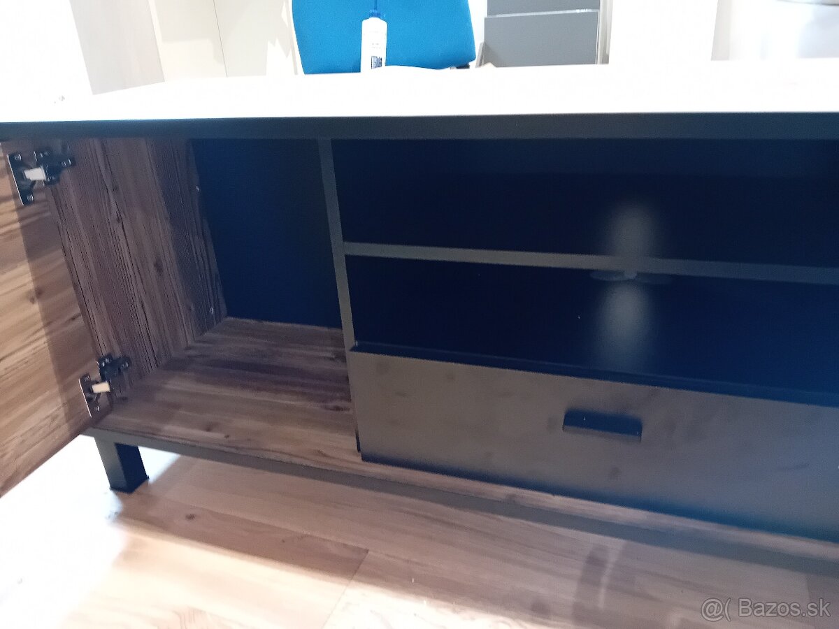 TV stolík - 4
