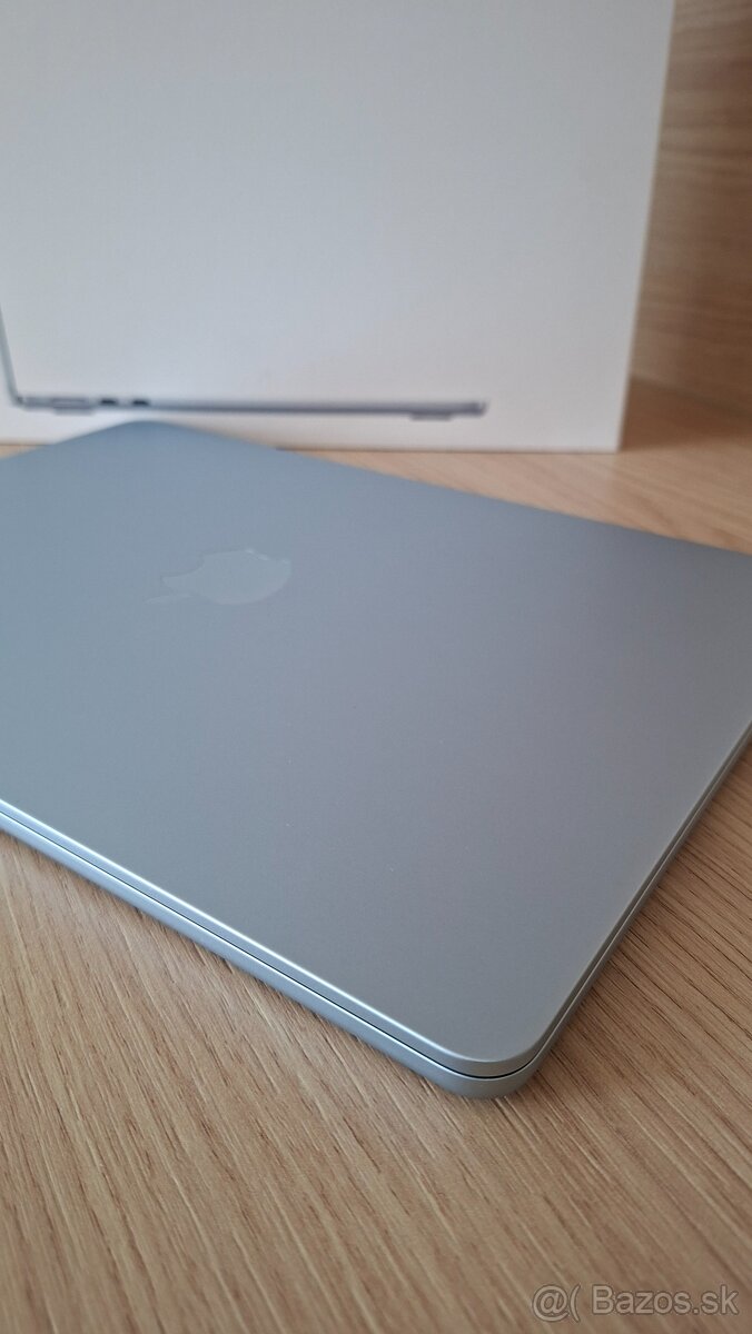 MacBook Air M4/16GB/256GB - 4