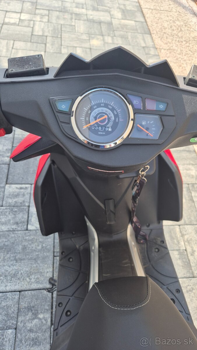 Maxon 125 - 4