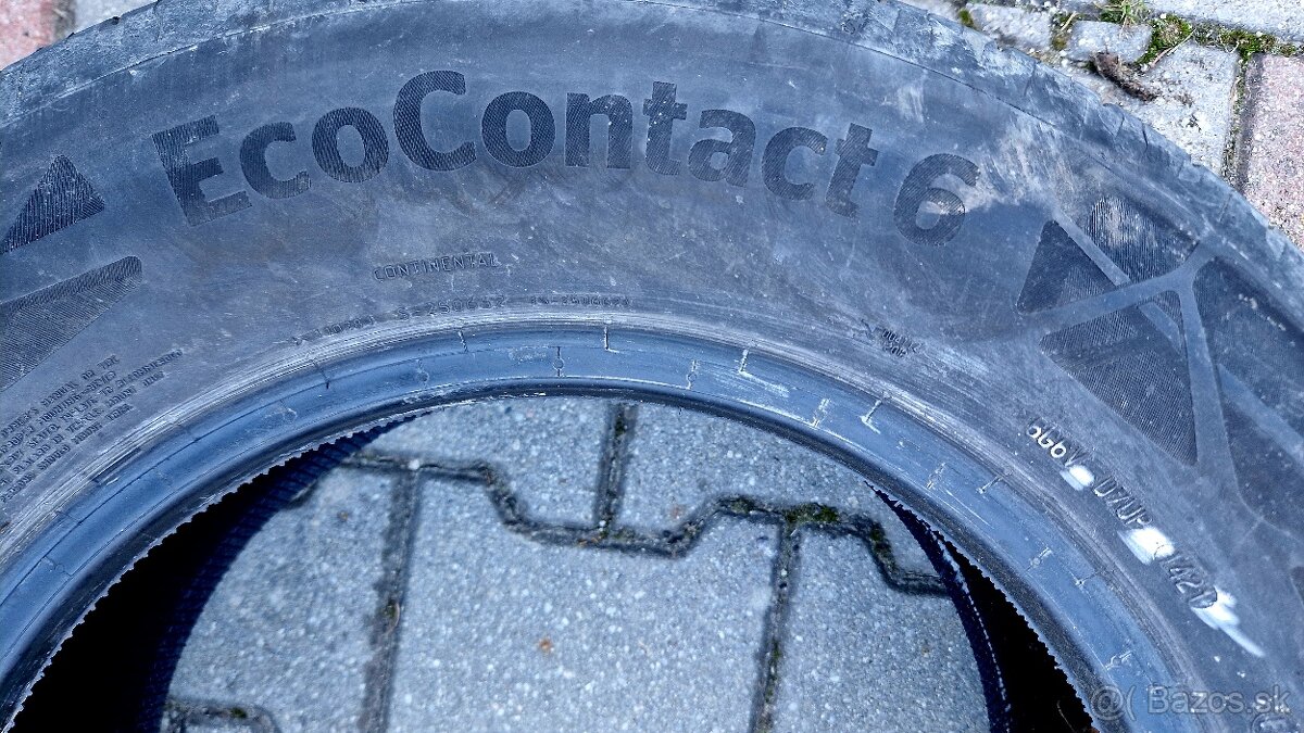 215/65R16 Continental EcoContact 6 - 4