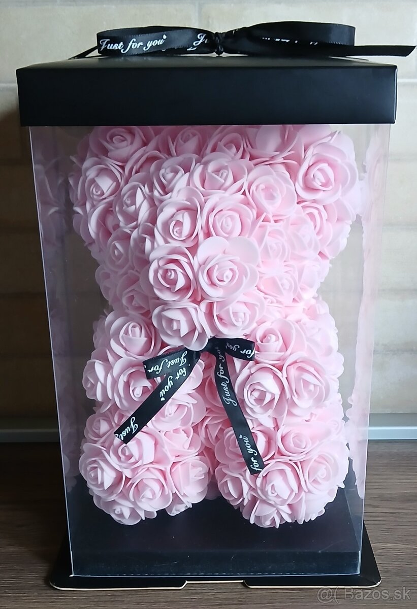 Macko z ruží 25 cm - 4