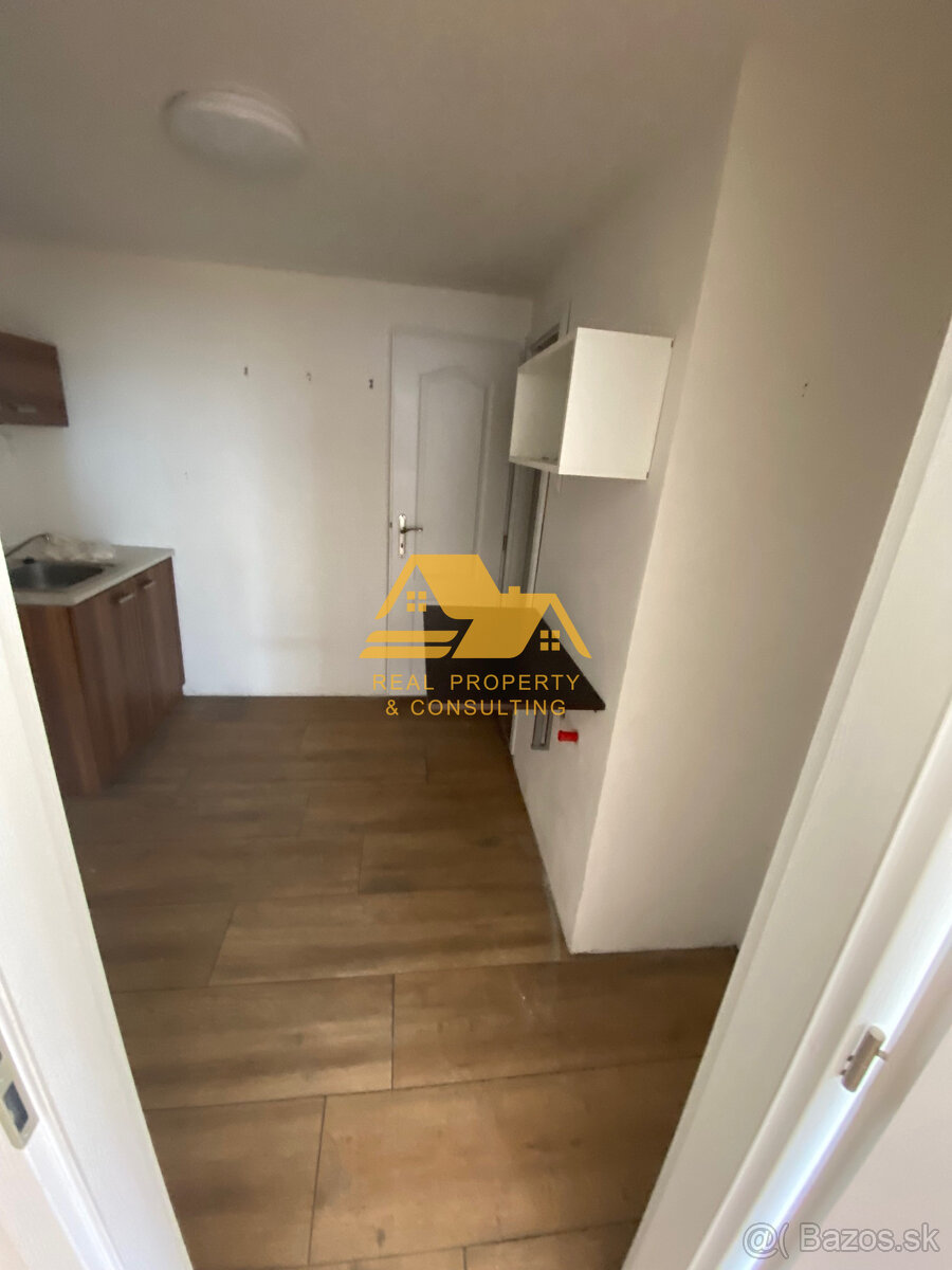 Prenajmem obchodný priestor v Nových Zámkoch - 4