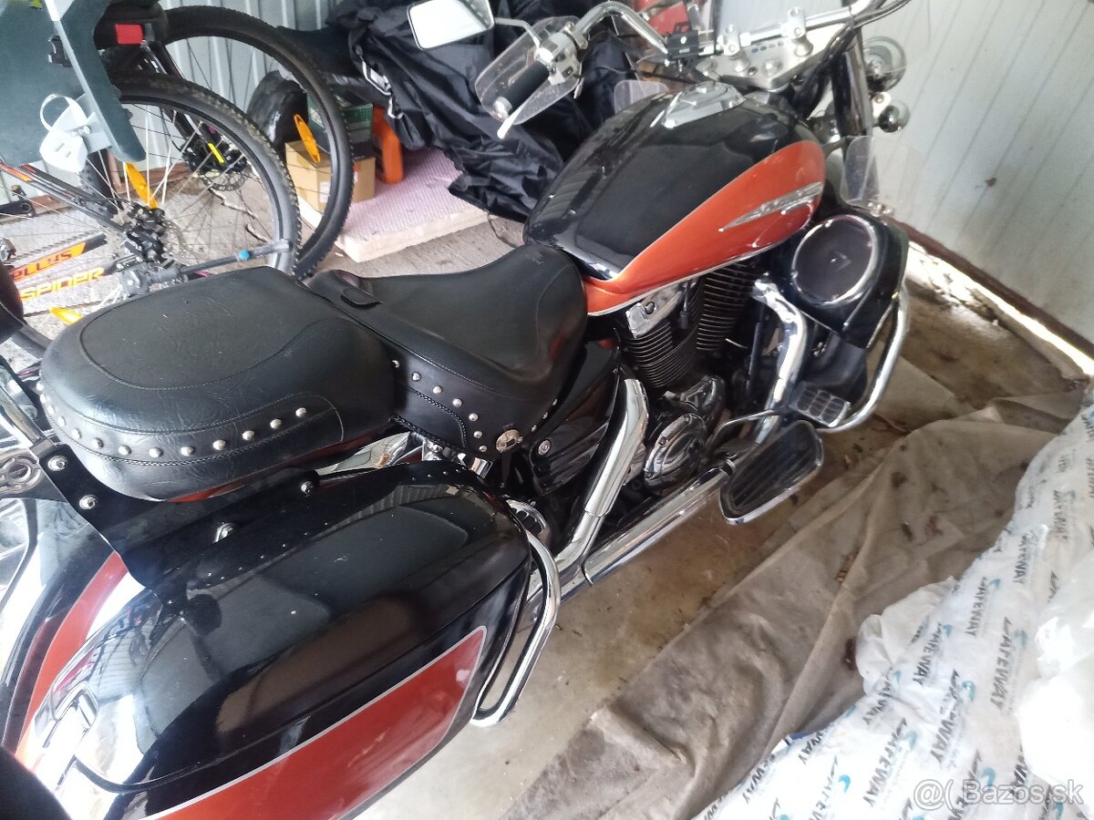 Honda Schadow Aero VT 1100 - 4