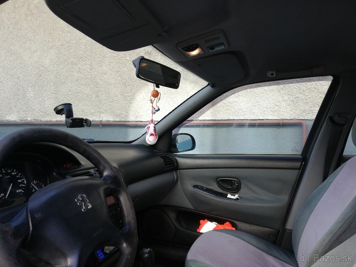 Predám Peugeot 406 - 4