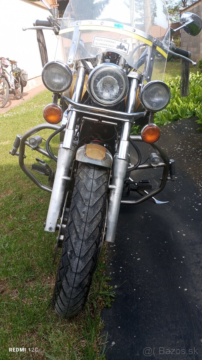 Yamaha 1100 Dragstar - 4