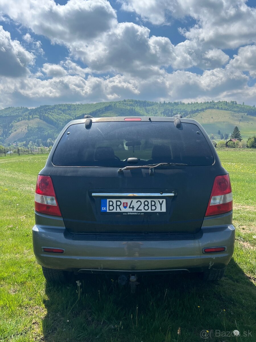 Kia Sorento - 4