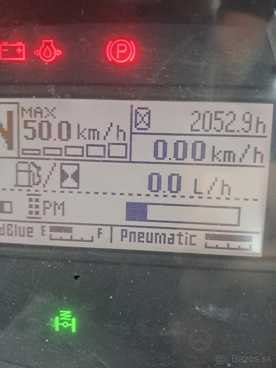 Traktor Kubota M7173 Premium KVT - 4