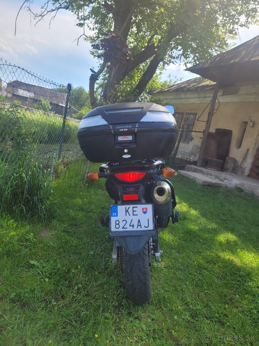 Suzuki V-strom 650 XT