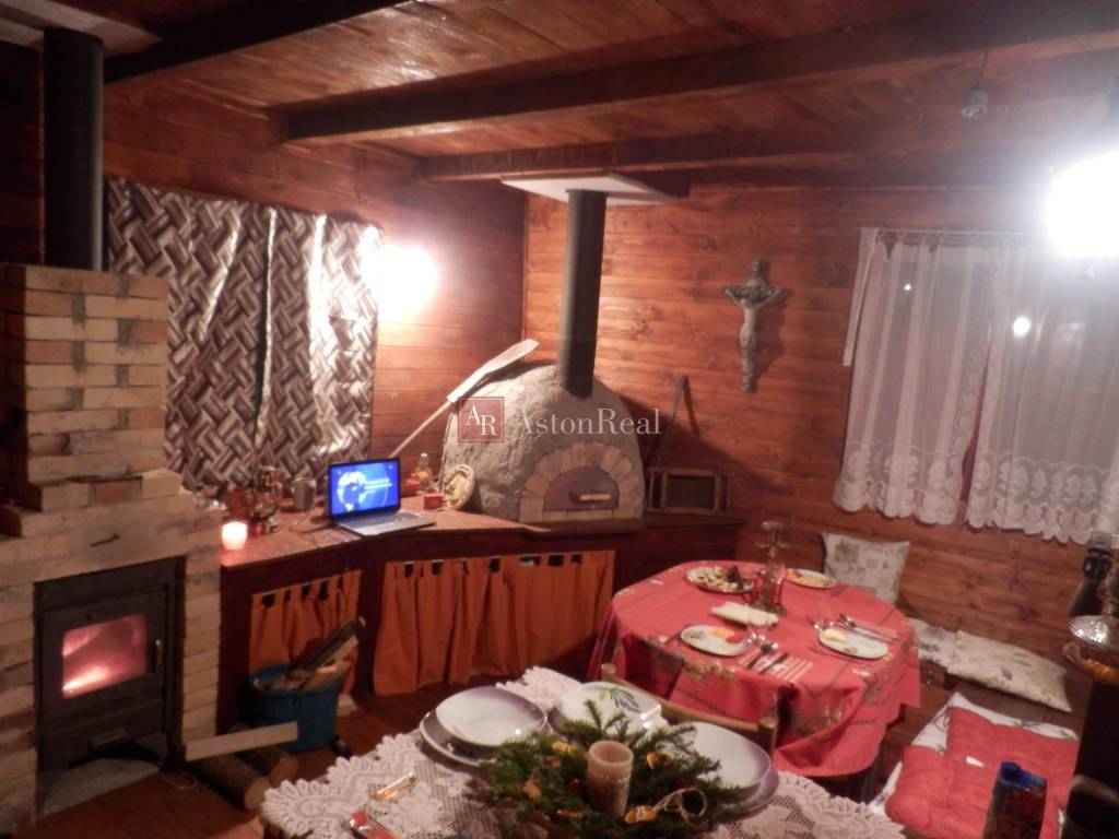 PREDAJ: DOM MOŠTENICA - zastavaná plocha 135 m2 - 4