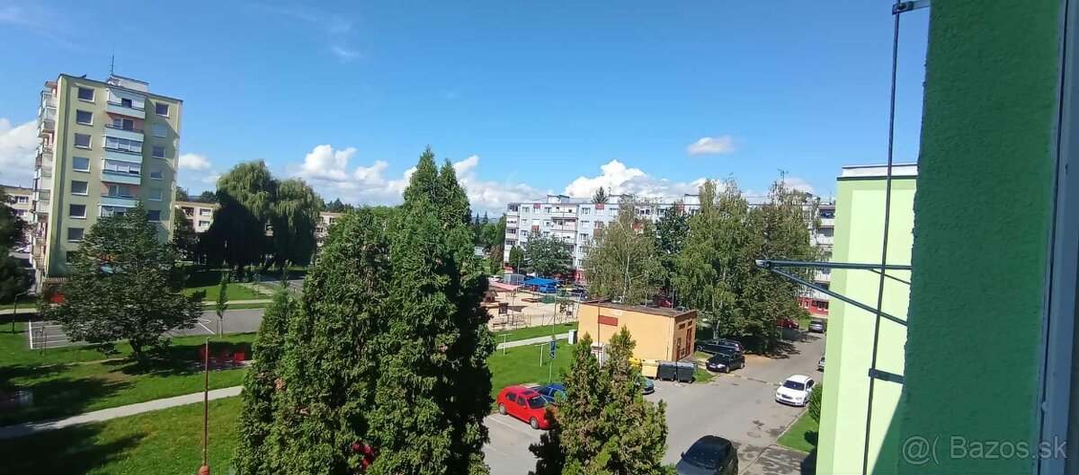 Dvojizbový byt s loggiou v zelenej časti Poltára - 4