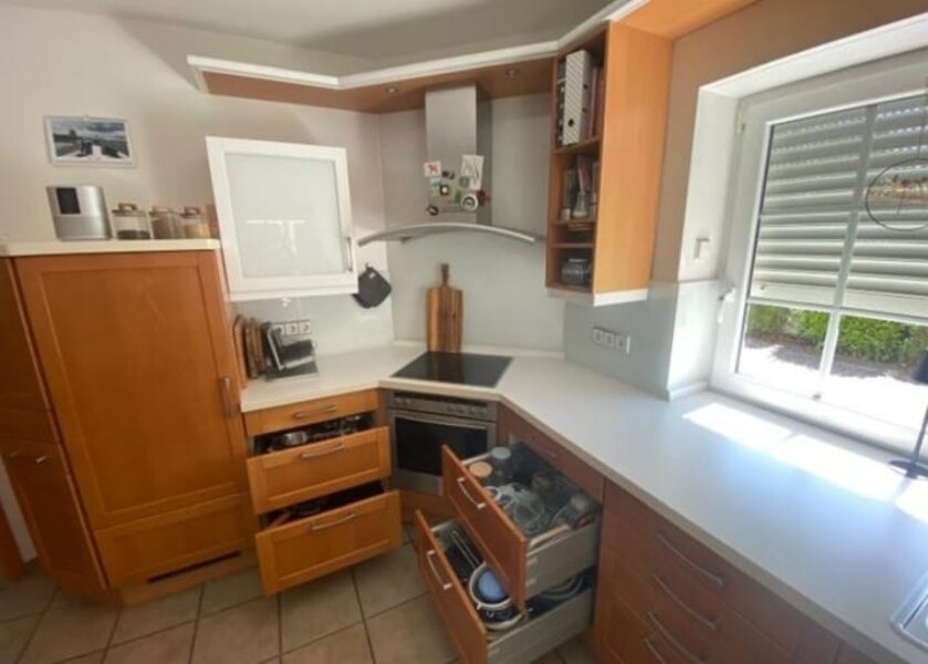 Buková moderní linka s vestavěnými spotřebiči,5897 - 4