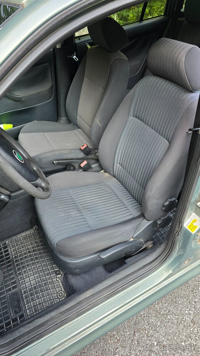 interier Skoda Octavia - 4