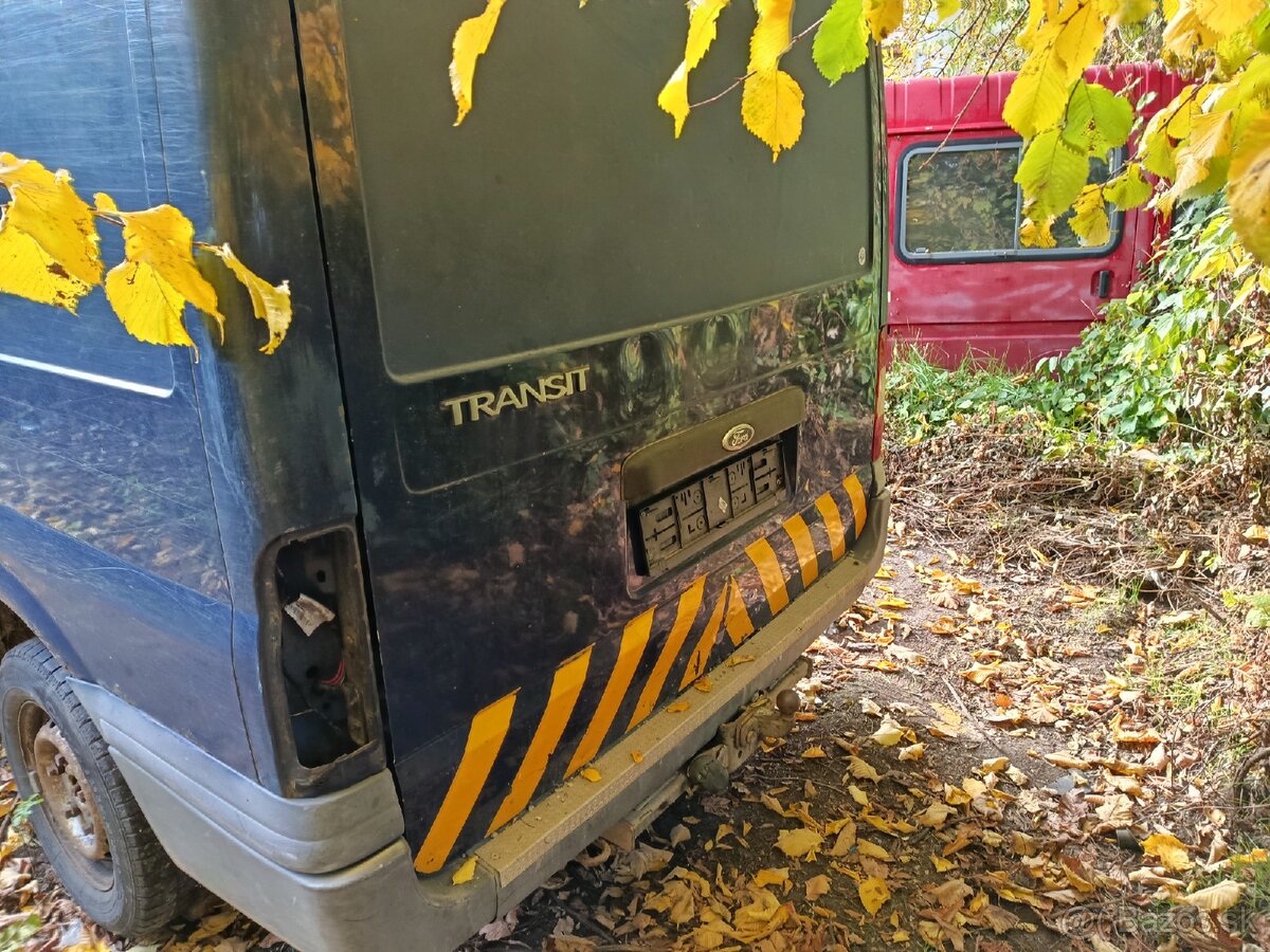 Ford Transit - 4