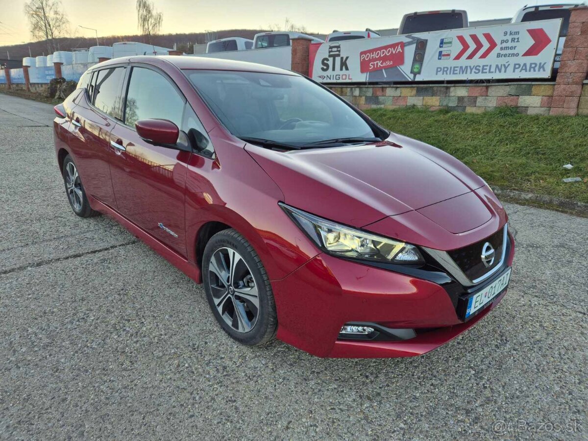 Nissan Leaf 40 kW/h, 90 kW N-Connecta - 4