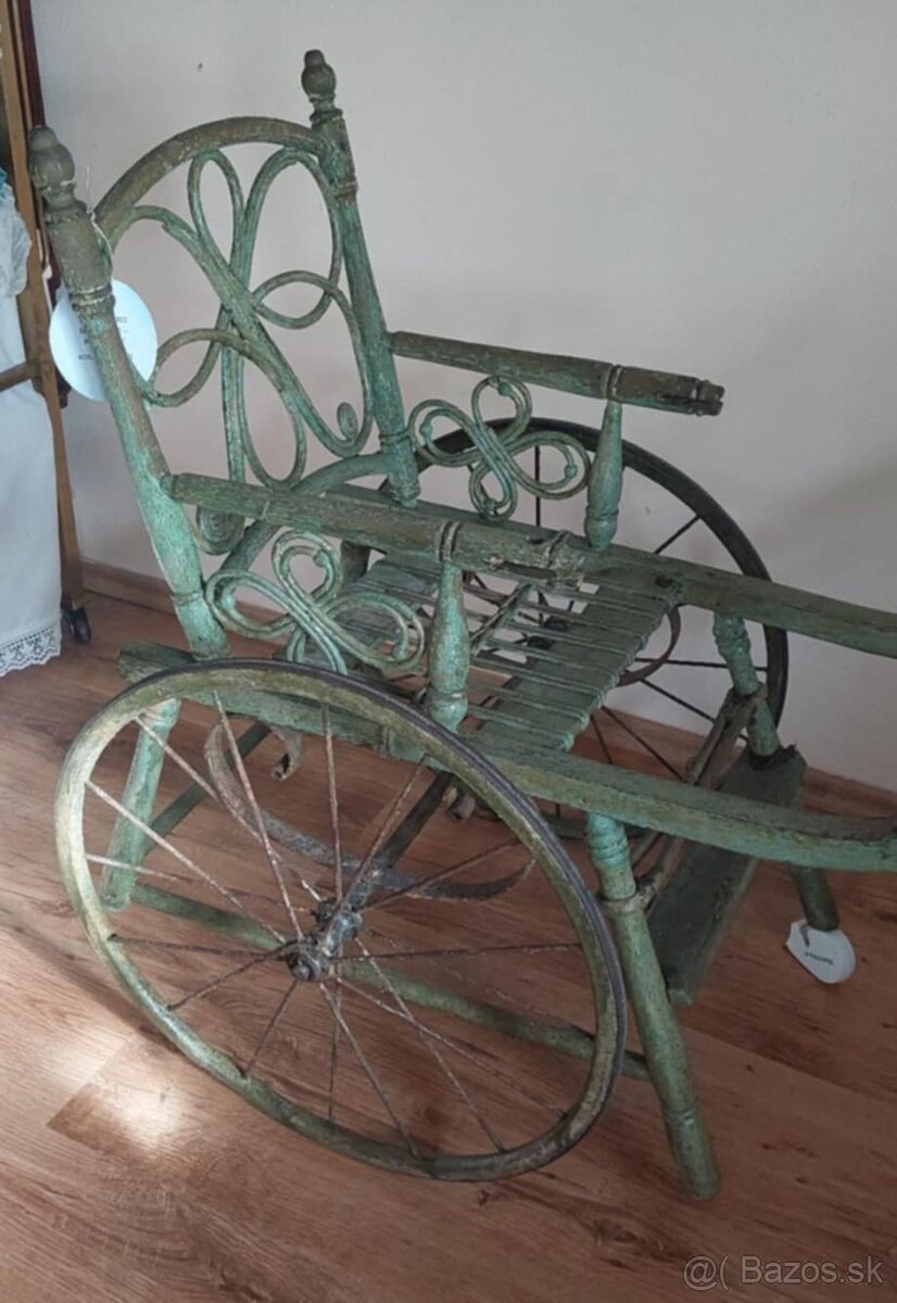 Starožitný kočárek na dítě trakař - 4