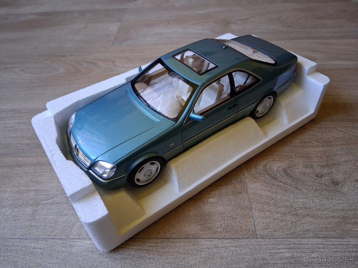 Mercedes-Benz 1:18 - 4