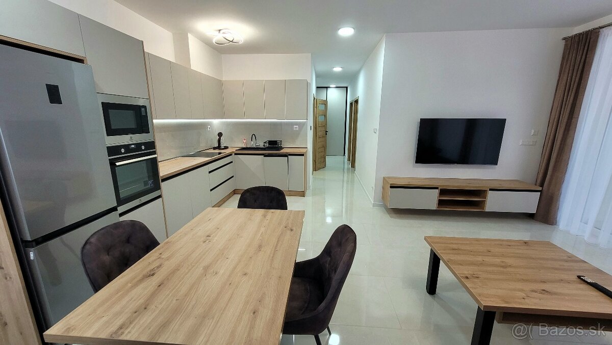 Prenajmem byt Nové nábrežie Poprad - 4