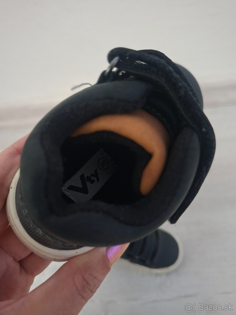 Chlapčenské topánky velk.20 - 4