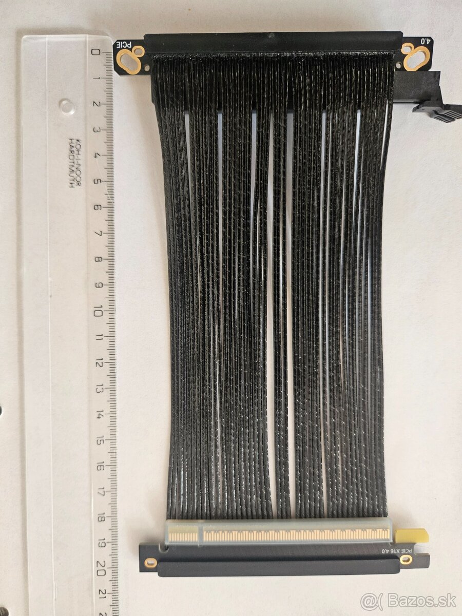 PCIe 4.0 x16 riser cable - kabel na grafiku - 4