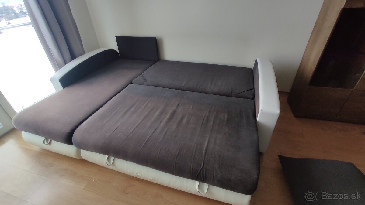 Rozkladacia sedačka gauč - 4