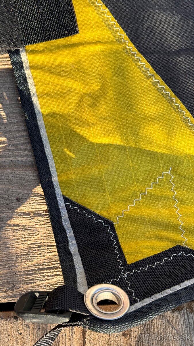 WINDSURF PLACHTA EQUIPE SPEEDSLALOM 6.2 - 4