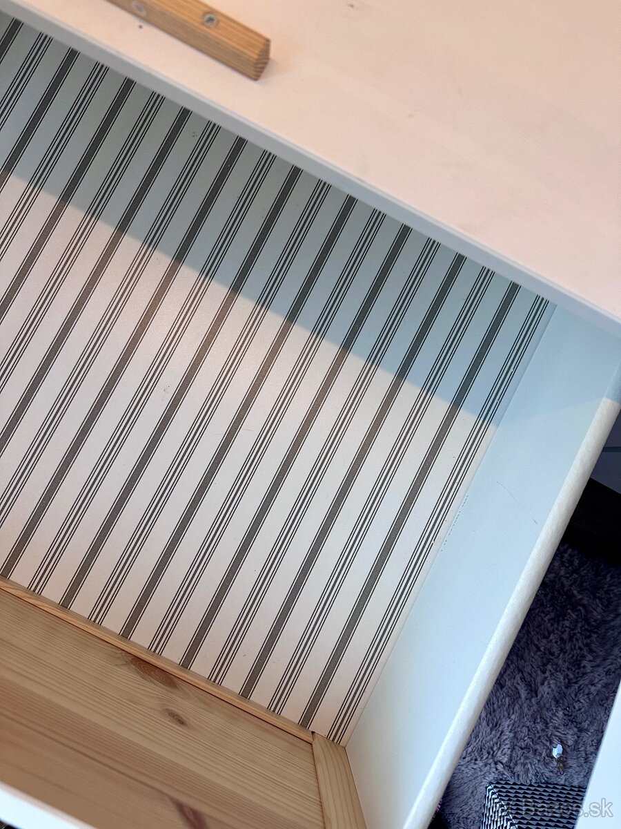 IKEA Sundvik skrina - 4