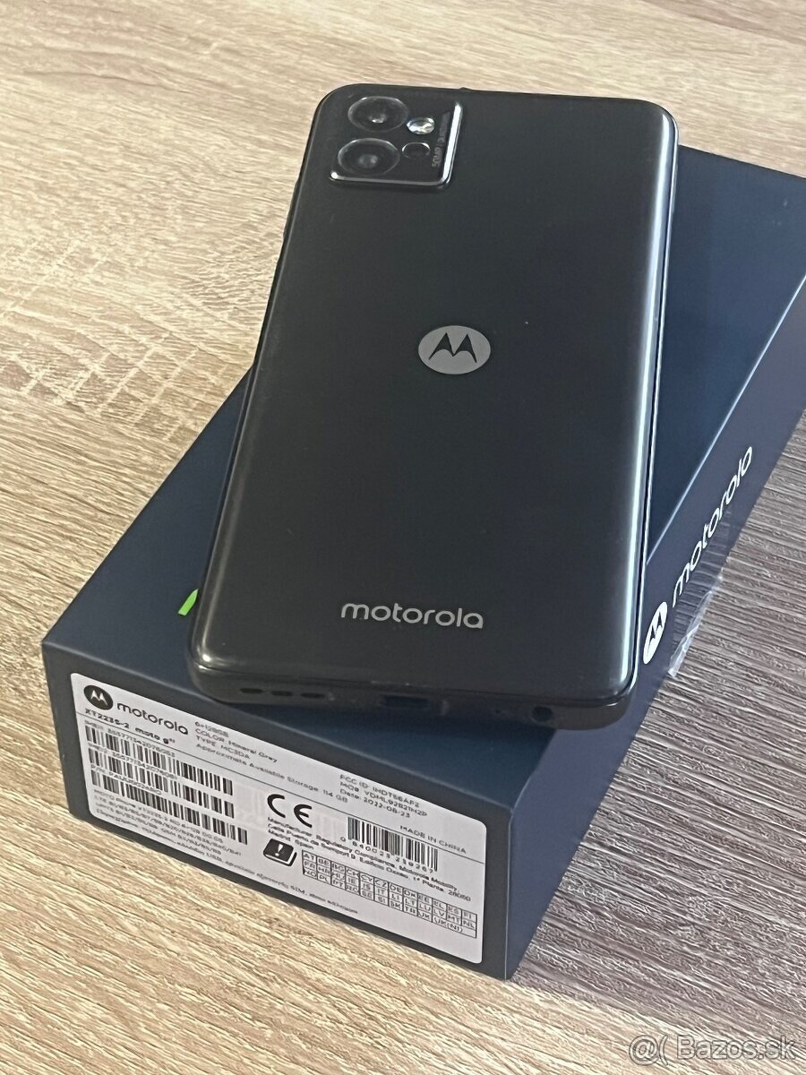 Motorola G32 / 6GB/128GB Black TOP Stav - 4