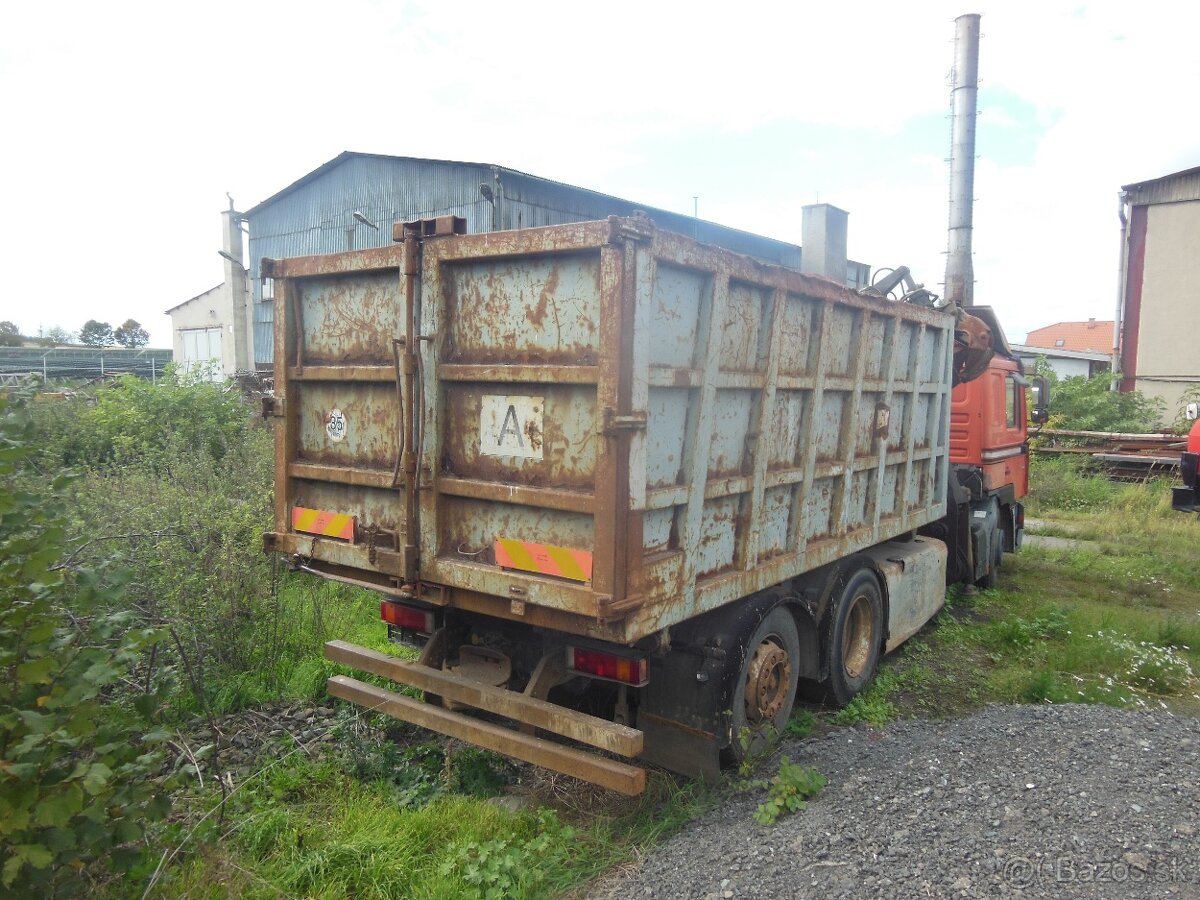 MAN sklápěč s HR - 4