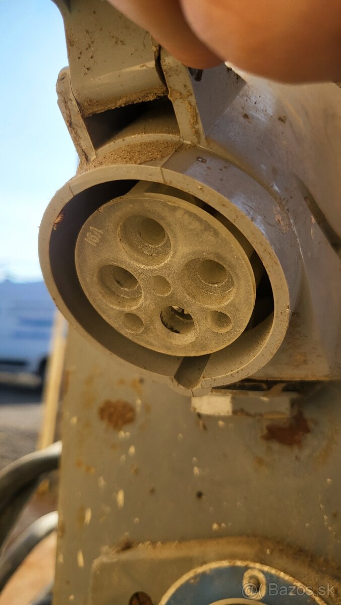 stavebný rozvádzač, antonik - 4