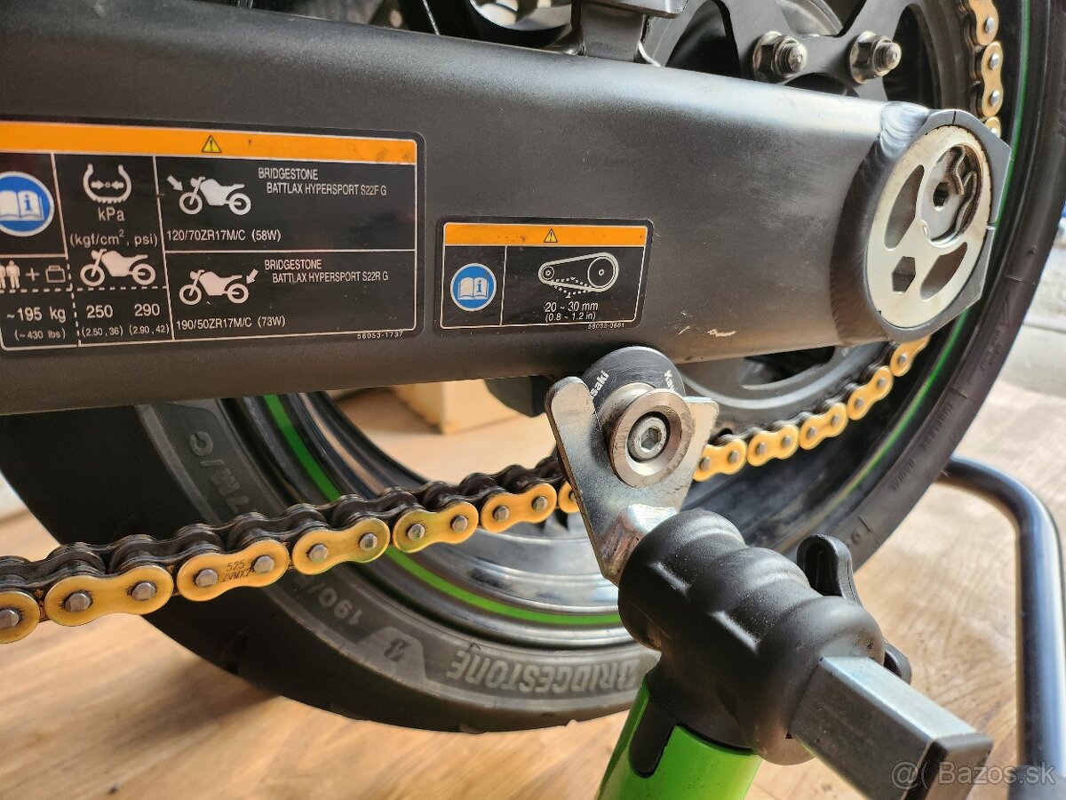 Kawasaki Ninja 1000sx Performance Tourer - 4