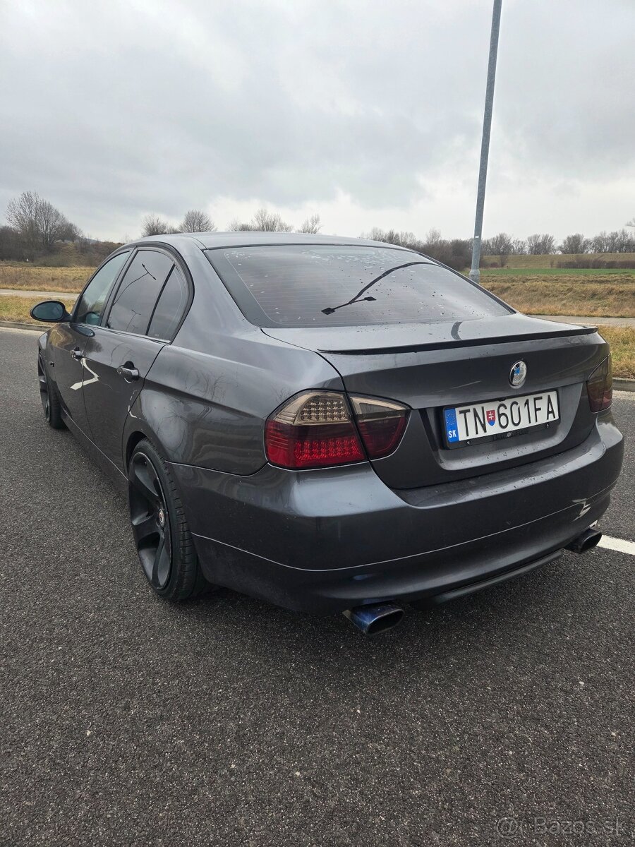 Bmw e90 320d - 4