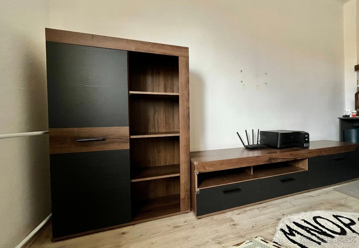 Obyvackova stena Tokio - 4