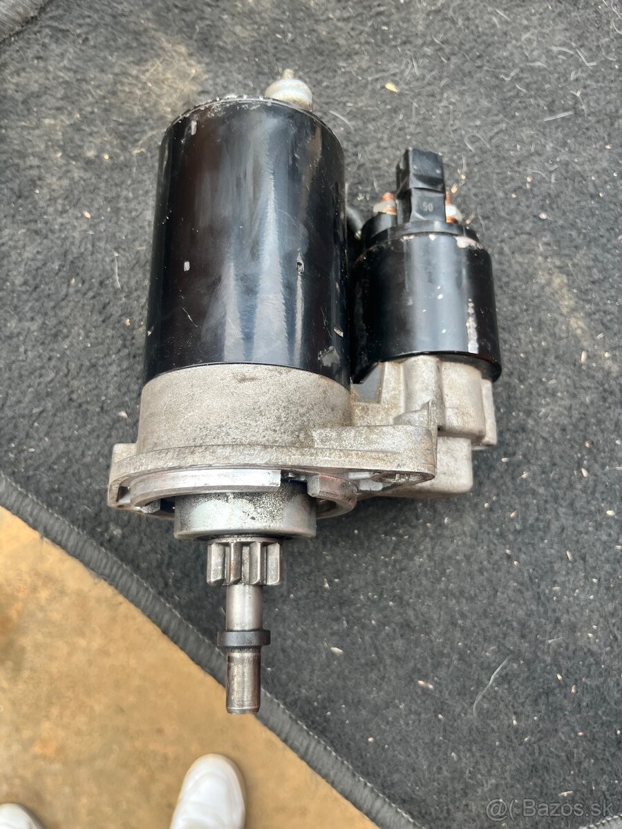 Štartér Golf 4 - 4