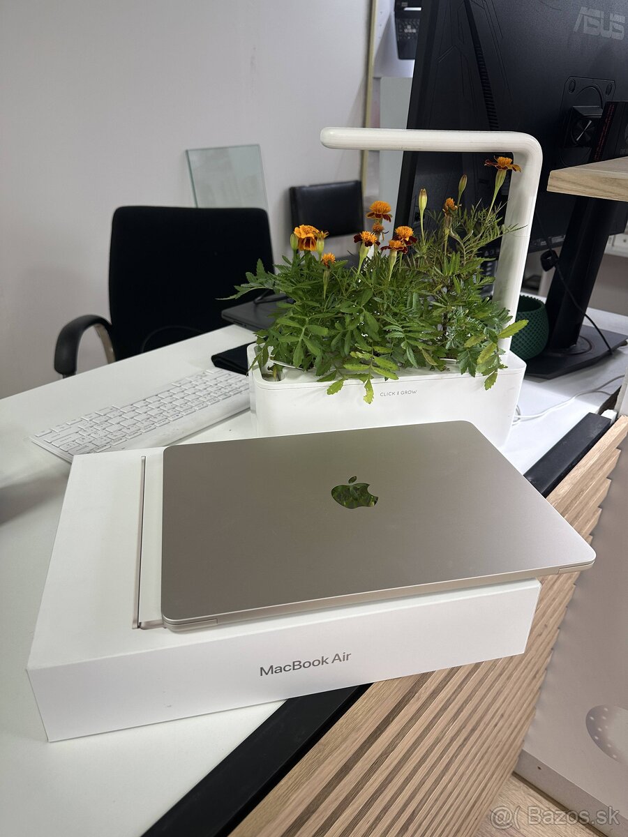 Apple MacBook Air 13″ (M4, 2024) - 4