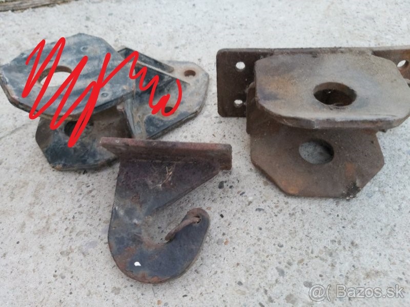 Predám diely na avia sklápač multicr 25 - 4